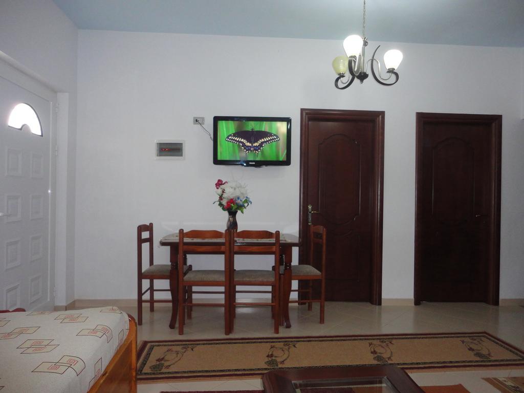 Oruci Apartments Ксаміл Номер фото